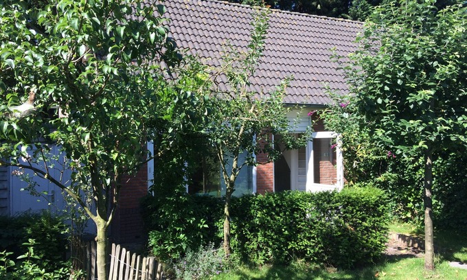 Amersfoort House | Green Garden House nearby historic centre of Amersfoort