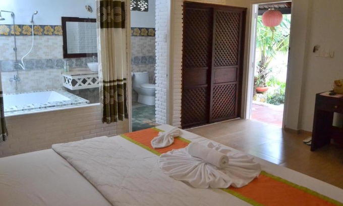 East Ham Tien Beach Resort | Green Hill Resort and Spa