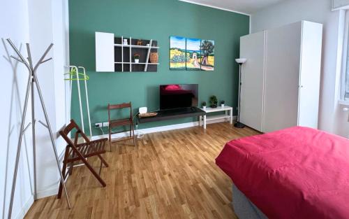 Dergano Apartment | Green House- 1 min metro - 15 min Duomo