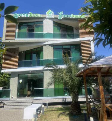 Magnetiti House | Green House