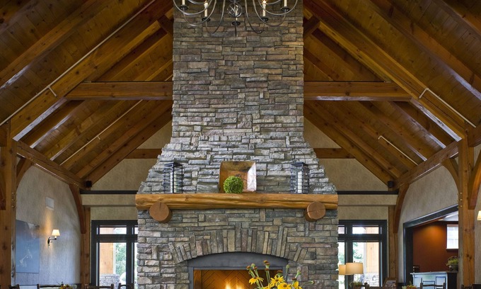 South Burlington Hotel | Green Mountain Suites Hotel