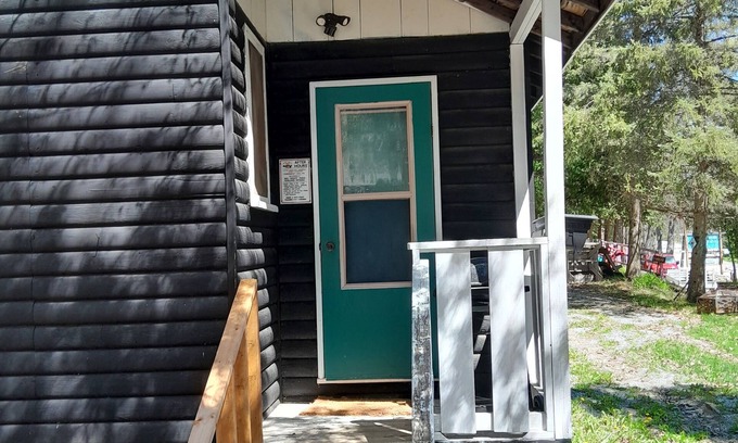 Norland Cabin | Greenash- 2 Bdr cabin