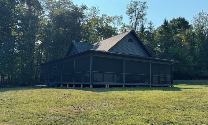 Renick House | Greenbrier River Getaway