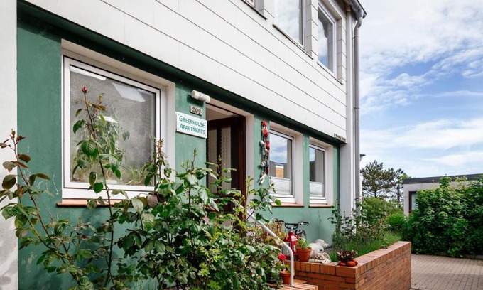 Helgoland Apartment | Greenhouse Apartments