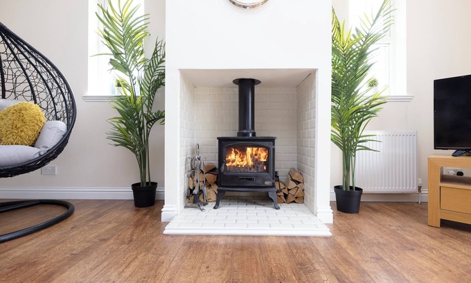 Kelty House | Greenknowes Entire Private Estate