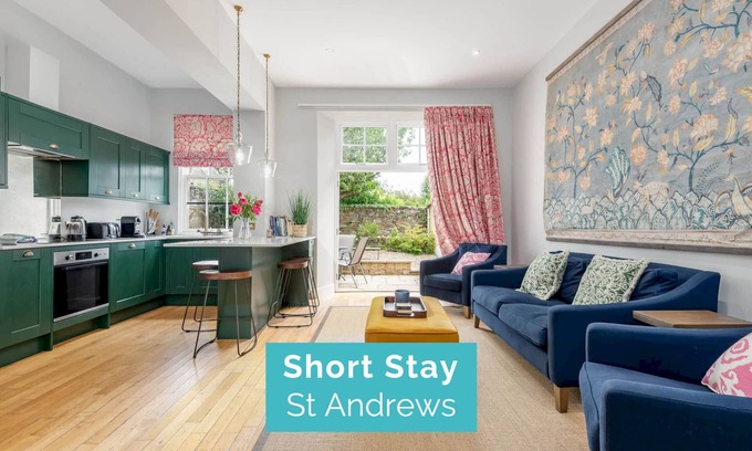 St. Andrews Apartment | Greyfriars Bothy