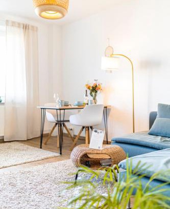 Jena-Nord Apartment | Große Wohnung mit Balkon, Waschmaschine und Smart TV
