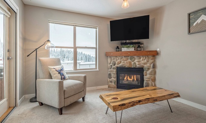 Silver Star Mountain Condo | Ground Floor Creekside Condo - Bike right to your door - BBQ, A/C - Pet Friendly