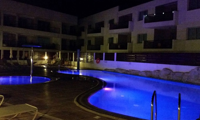 Kapparis Apartment | Ground Floor Poolside Apartment