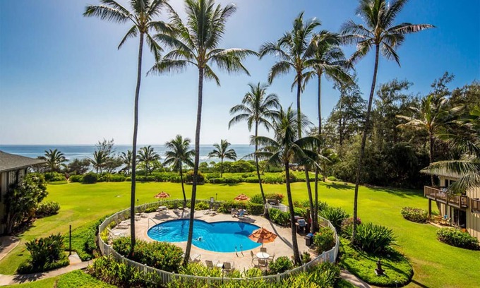 Lihue Condo | Ground Floor Retreat W/Kitchen - Kaha Lani 115