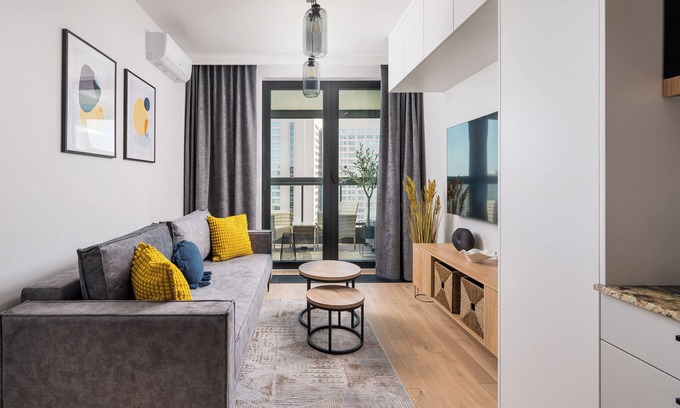 Mirow Apartment | Grzybowska Green City View Apartment