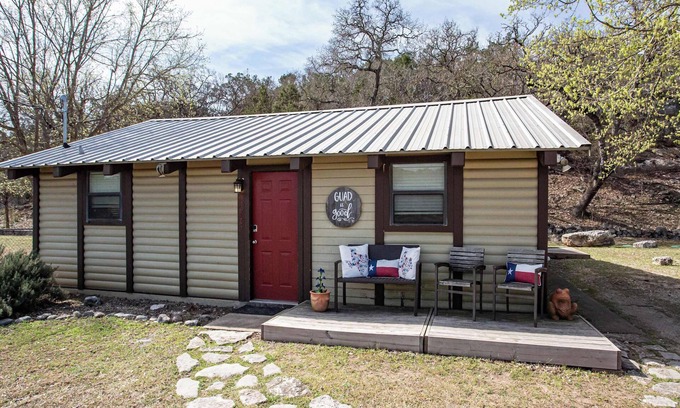 Hunt House | Guad is Good - Guadalupe River Cabin