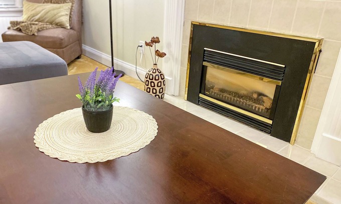 Guelph House | Guelph Hidden Gem: Spacious 3BR Garden Cottage
