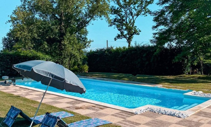 Angoume House | Guest House 'Chambre D'hôtes Edelweiss' with Mountain View, Wi-Fi and Air Conditioning