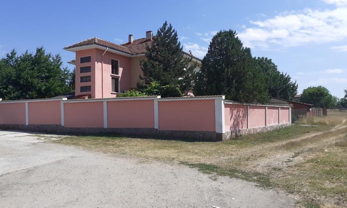 Dve Mogili House | Guest House Edelvais