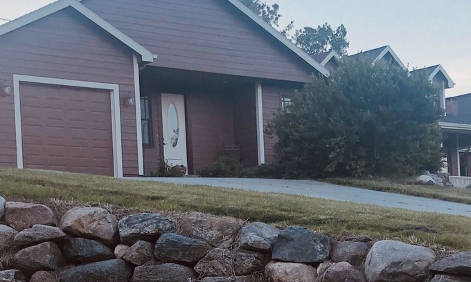 Cass County Cottage | Guest House in the country, but close to the city!