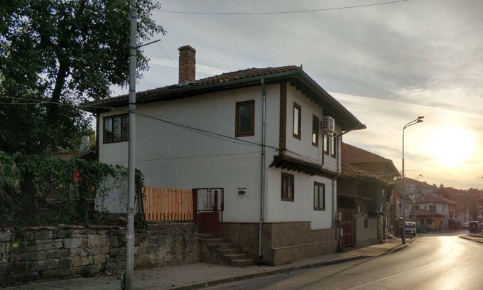 Elena House | Guest house Kashtata