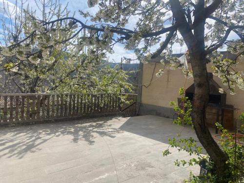 Garni House | Guest House Lyudmila