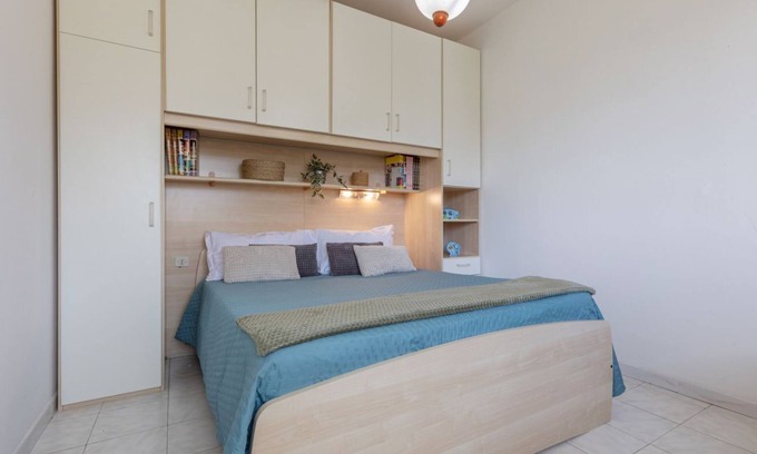 Lido di Pomposa Apartment | GuestHost - Lido Beach Escape with Balcony x5!