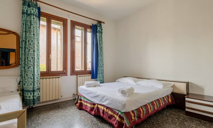 Santa Maria in Stelle Apartment | GuestHost - Venice Lido Flat X5 Near the Beach