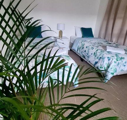 Robertson House | Guesthouse in fantastic location