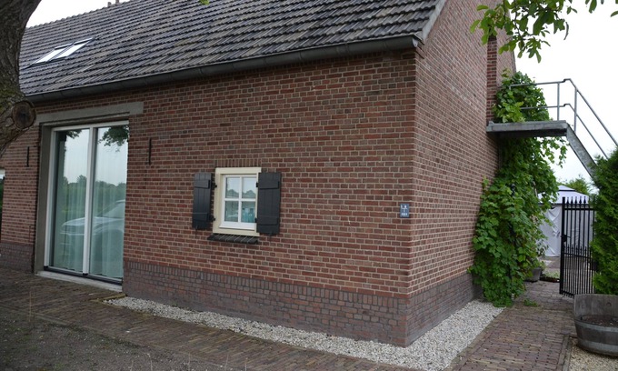 Volkel House | Guesthouse Volkel, luxury large apartment with garden and full pricacy
