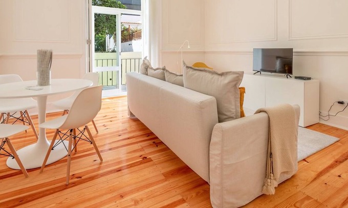 Sao Jorge de Arroios Apartment | GuestReady - 3BR Apartment in Saldanha with Garden