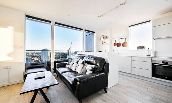 Bromley North Apartment | GuestReady - Luxurious living in London