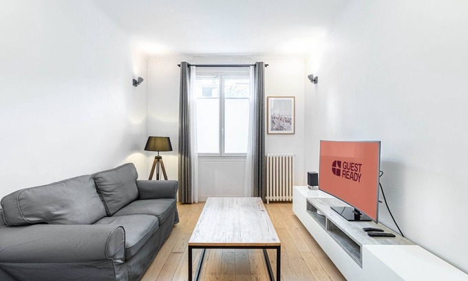 Quartier des peupliers Apartment | GuestReady - Peaceful haven perfect for 2