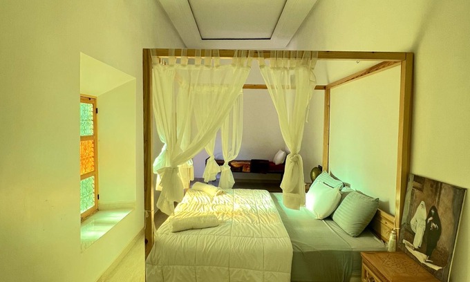 Nekob Bed & Breakfast | Guests house