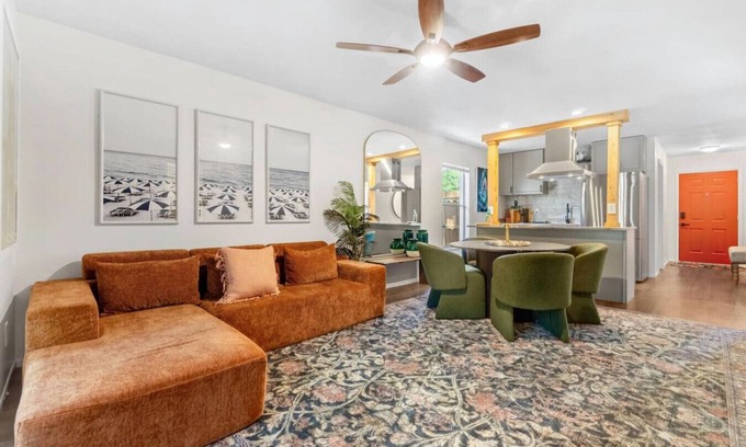 Gulfport House | Gulfport Bungalow Near Downtown