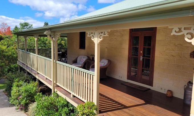 Flaxton Apartment | Gumtree House Montville