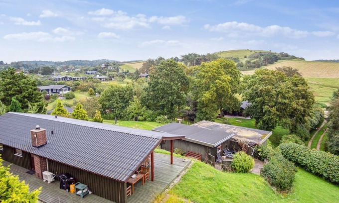 Knebel House | "Gundhild" - 250m from the sea by Interhome