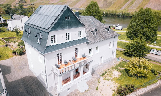 Losnich Apartment | Gut Försterlay - Boutique Apartments im Historischen Winzerhaus - Wohnung 4