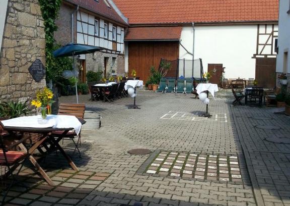 Grossheringen Apartment | Gutshof Großheringen - Ferienwohnung 4 Personen