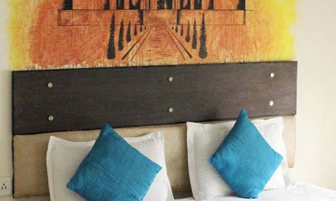 Sindhi Camp Hotel | Gypsy Monkey