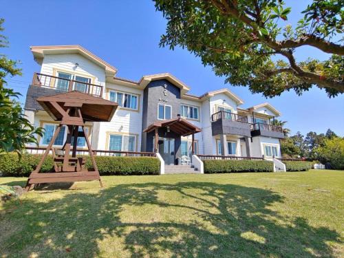 Namwon House | Gyulhouse Pension