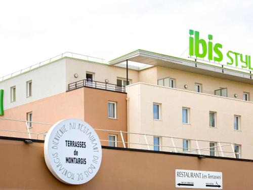 Pannes Hotel | Hôtel ibis Styles Montargis Arboria