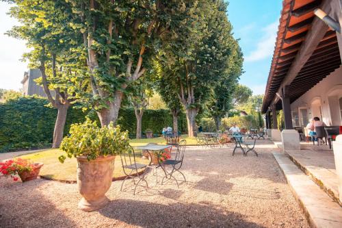 City of Carcassonne Hotel | Hôtel Le Donjon - Cœur de La Cité Médiévale