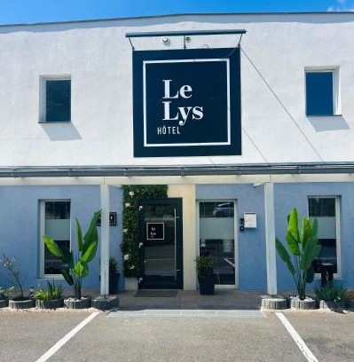 Oeting Hotel | Hôtel Le Lys