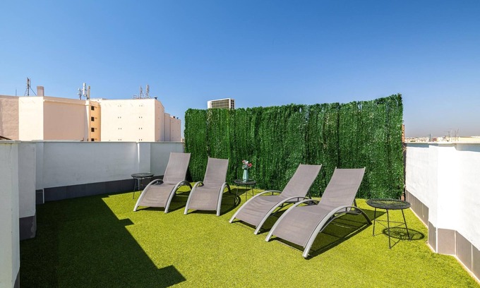 San Felipe Neri Apartment | H2M Suites 2 bedroom with rooftop terrace