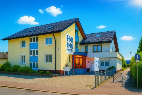 Gundelfingen Hotel | H41 Inn Hotel Garni Freiburg