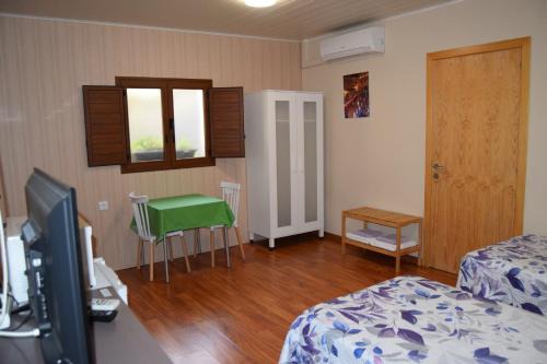 Valmuel Apartment | Habitación independiente II en Casa Rural Javier