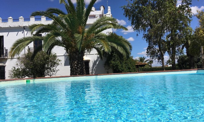 Utrera House | Hacienda La Indiana