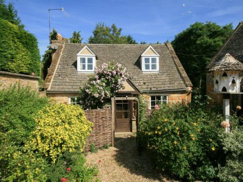 Aston Magna House | Hadcroft Cottage