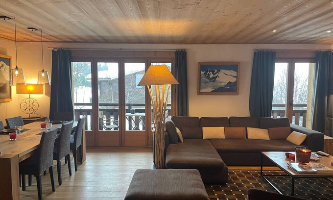 Le Planellet Apartment | Half chalet 150m2, 400m from center/ski, 3/5 bedrooms, garage, sleeps 6/10