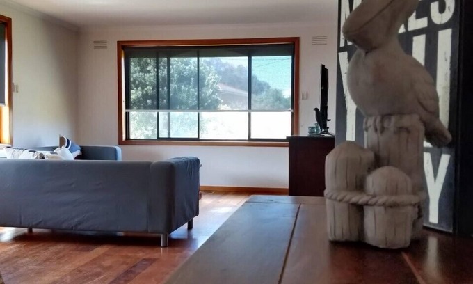 Portarlington House | Half-Moon Casa - 100m from the waterfront