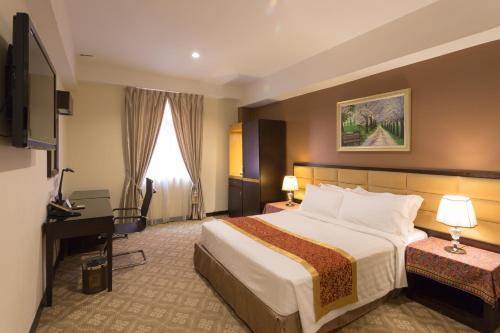 Taman Melaka Raya Hotel | Hallmark Crown Hotel