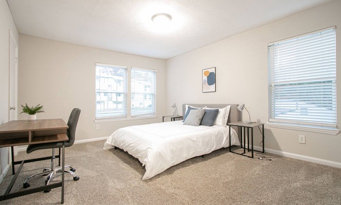 Cumberland Apartment | Halsten at Vinings 4203 Spacious 2 Bed 1.5 bath