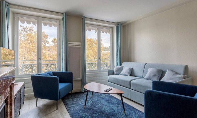 Gorge de Loup Apartment | Hamac Suites - Suite Arloing - 6 people